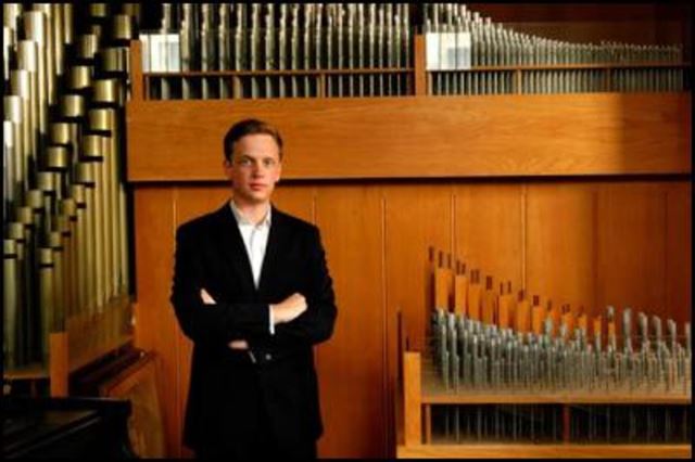 Thomas Gaynor Wins First in Organ Competition