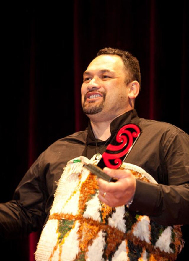 Te Waka Toi Scholarships available to emerging Maori artists